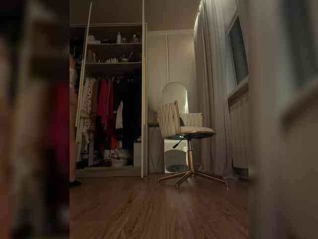 Ekaterina2221 webcam