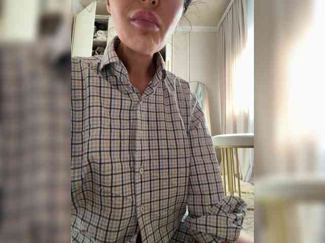 Ekaterina2221 webcam