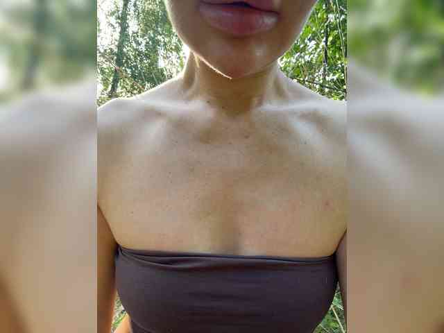 Ekaterina2221 webcam
