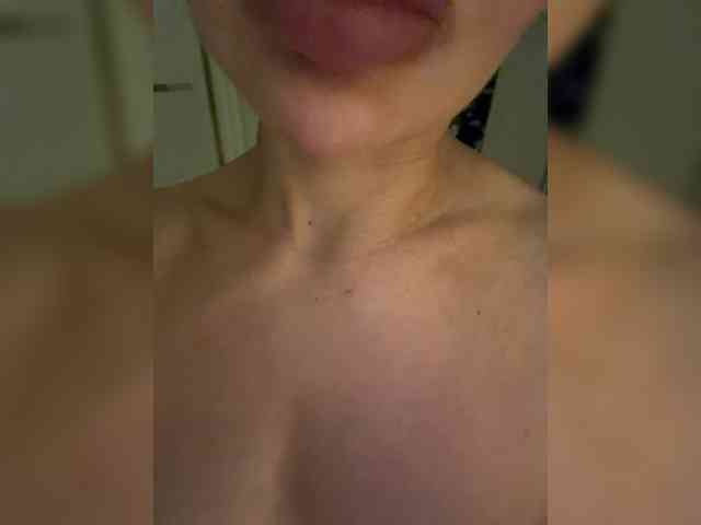 Ekaterina2221 webcam
