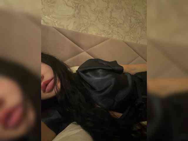 Ekaterina2221 webcam