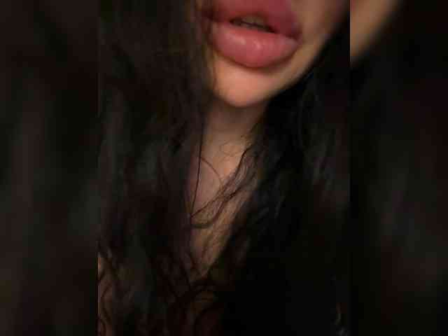 Ekaterina2221 webcam