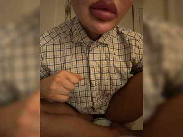 Ekaterina2221 webcam