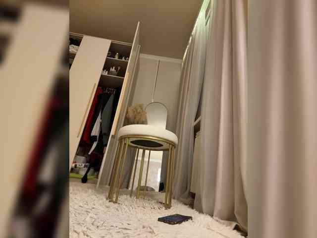 Ekaterina2221 webcam