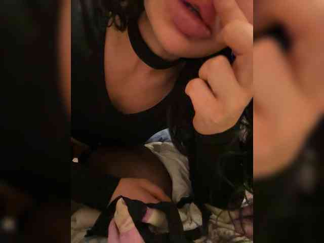 Ekaterina2221 webcam