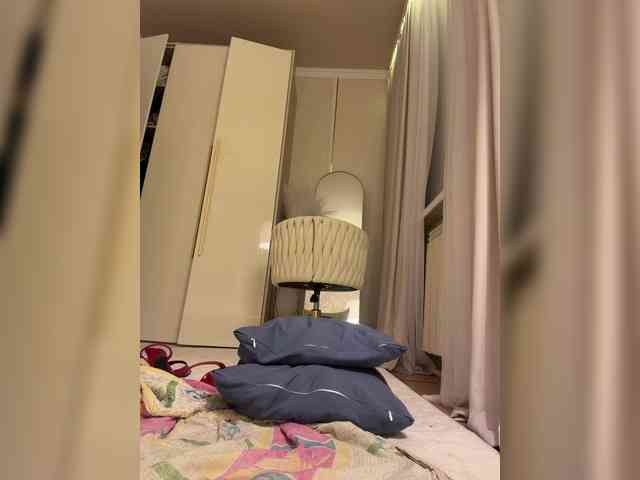 Ekaterina2221 webcam