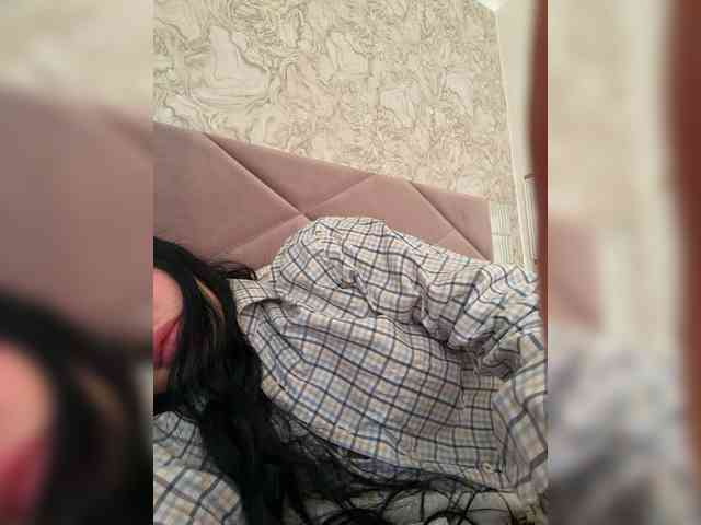 Ekaterina2221 webcam