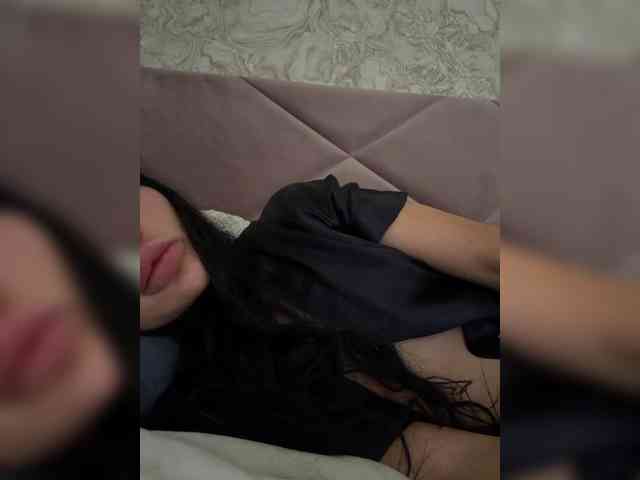 Ekaterina2221 webcam