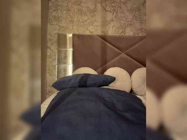 Ekaterina2221 webcam