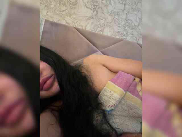 Ekaterina2221 webcam
