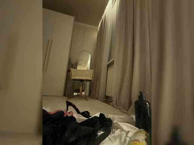 Ekaterina2221 webcam