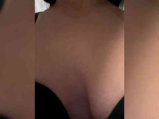 Ekaterina2221 webcam