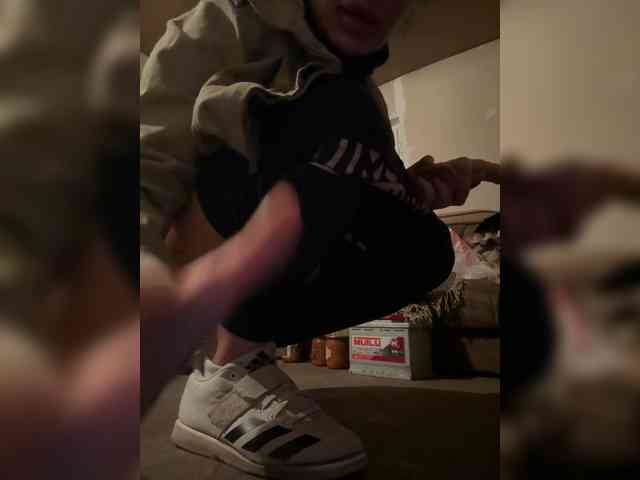 Ekaterina2221 webcam