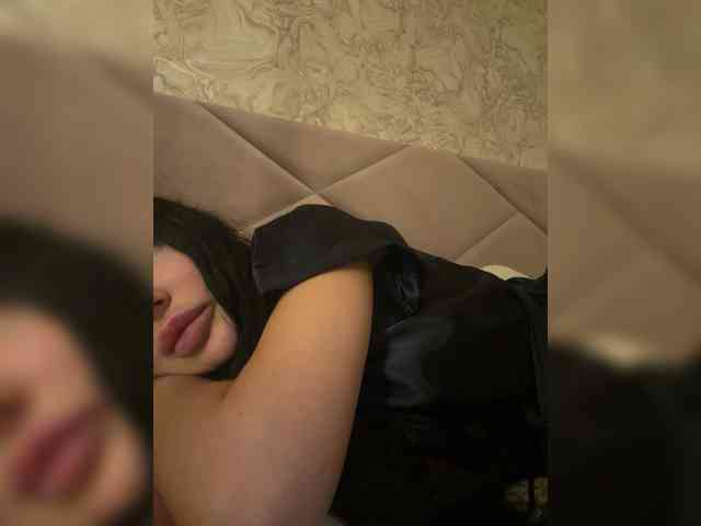 Ekaterina2221 webcam