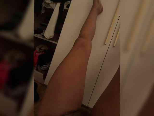 Ekaterina2221 webcam