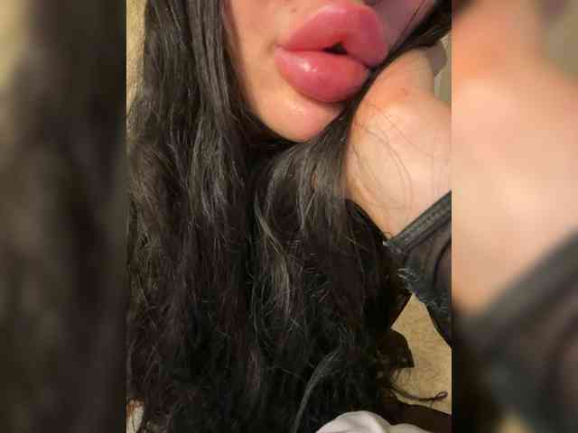 Ekaterina2221 webcam