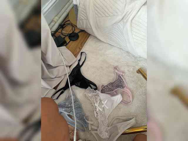 Ekaterina2221 webcam