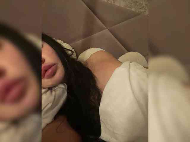 Ekaterina2221 webcam