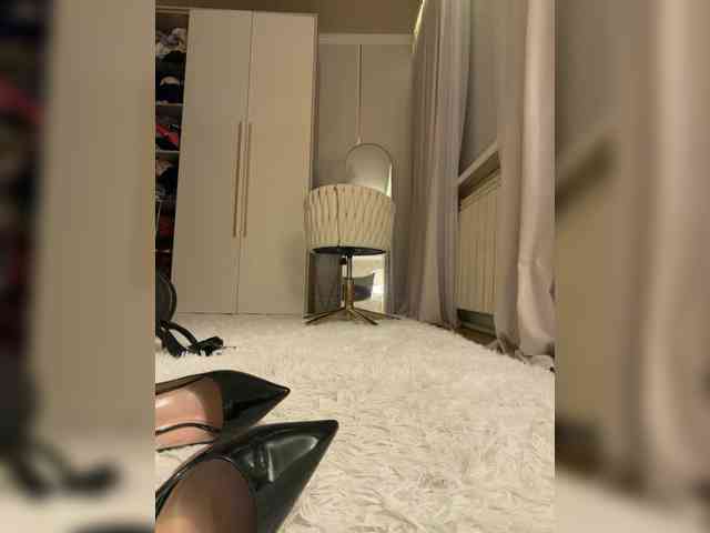 Ekaterina2221 webcam