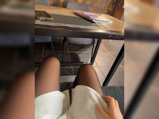 Ekaterina2221 webcam