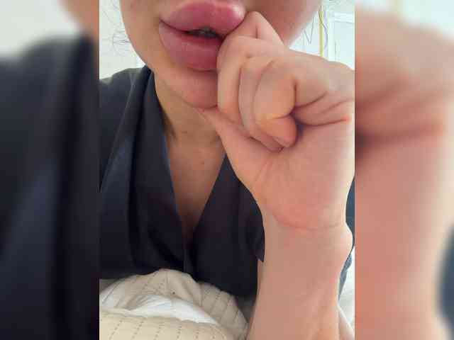 Ekaterina2221 webcam