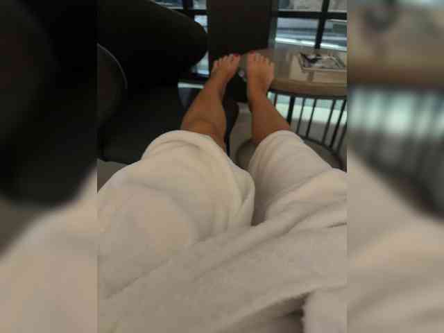 Ekaterina2221 webcam