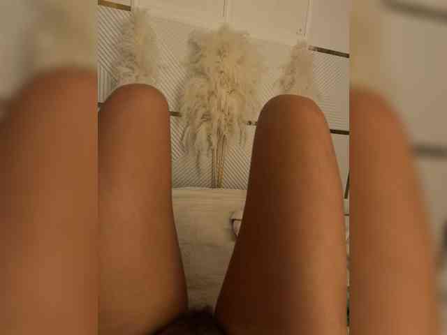 Ekaterina2221 webcam