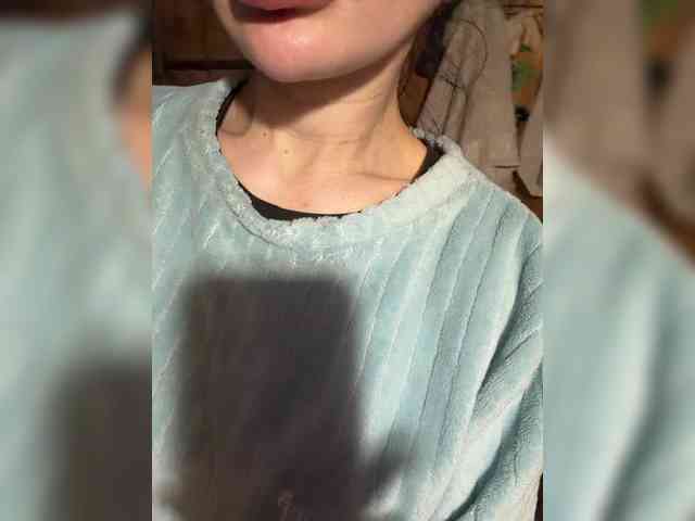 Ekaterina2221 webcam