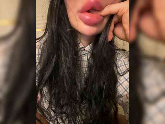 Ekaterina2221 webcam