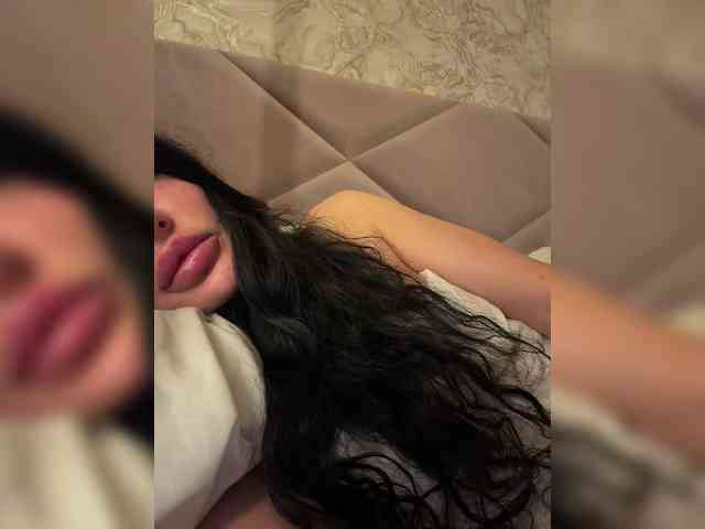 Ekaterina2221 webcam