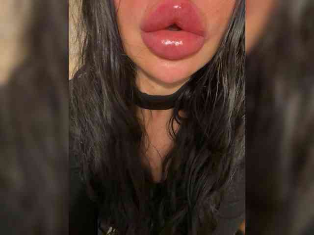 Ekaterina2221 webcam