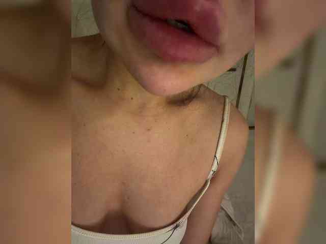 Ekaterina2221 webcam