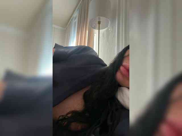 Ekaterina2221 webcam