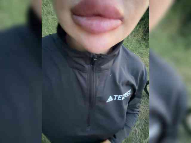 Ekaterina2221 webcam