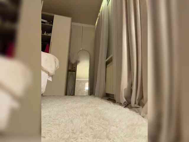 Ekaterina2221 webcam