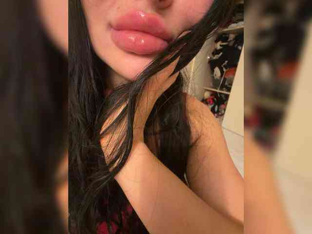 Ekaterina2221 webcam