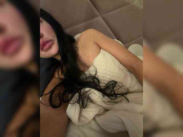 Ekaterina2221 webcam