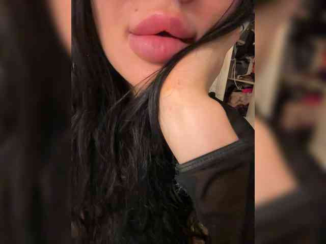 Ekaterina2221 webcam