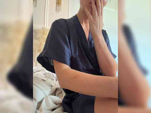 Ekaterina2221 webcam