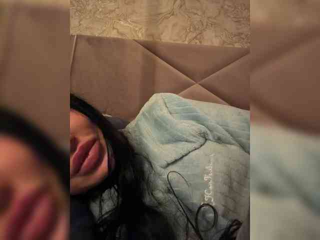 Ekaterina2221 webcam