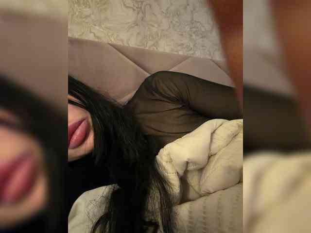 Ekaterina2221 webcam