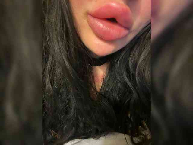 Ekaterina2221 webcam