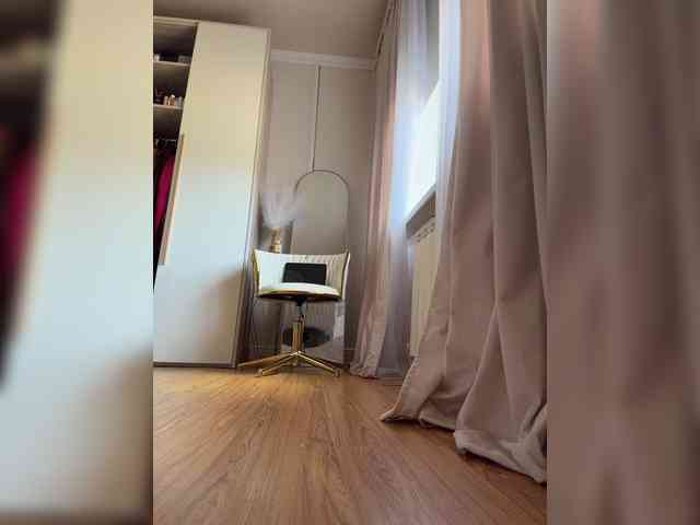 Ekaterina2221 webcam