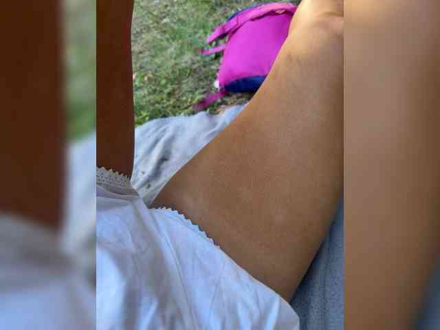 Ekaterina2221 webcam