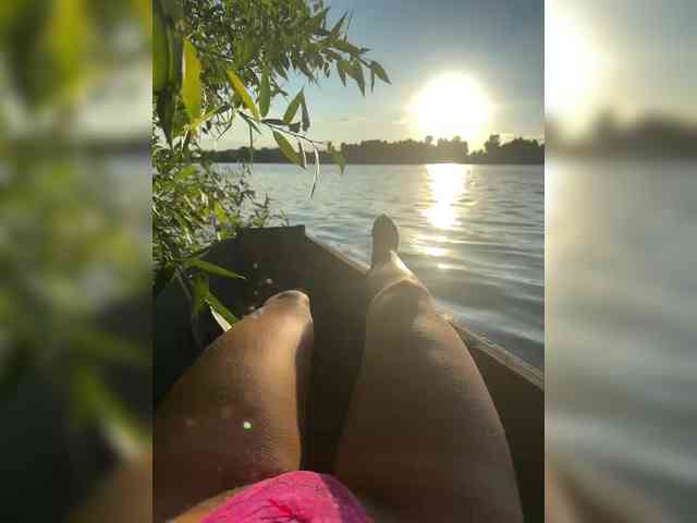 Ekaterina2221 webcam