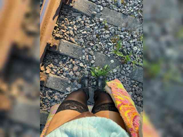 Ekaterina2221 webcam