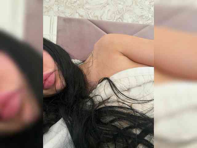 Ekaterina2221 webcam