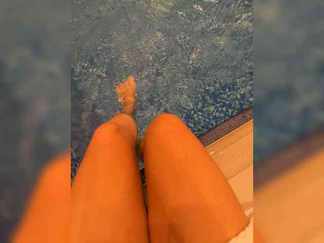 Ekaterina2221 webcam