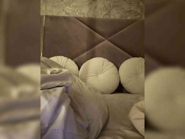 Ekaterina2221 webcam
