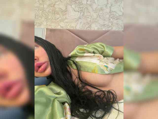 Ekaterina2221 webcam